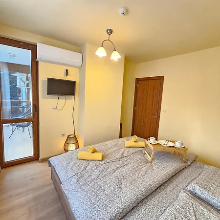 Stylish Getaway In Kosara Near Lift By Flat Mаnager Apartamento